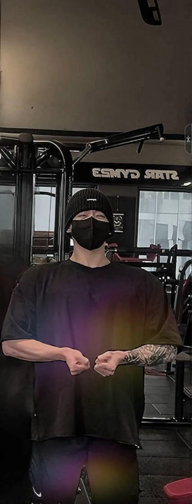 Your 'bodyguard' thumbnail
