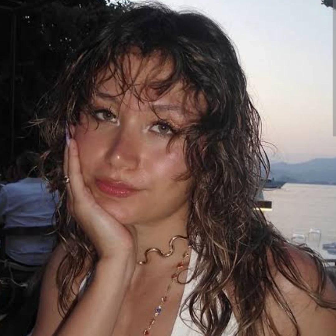 Hilal Yelekçi thumbnail