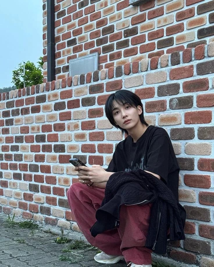 Yoon Jeonghan thumbnail