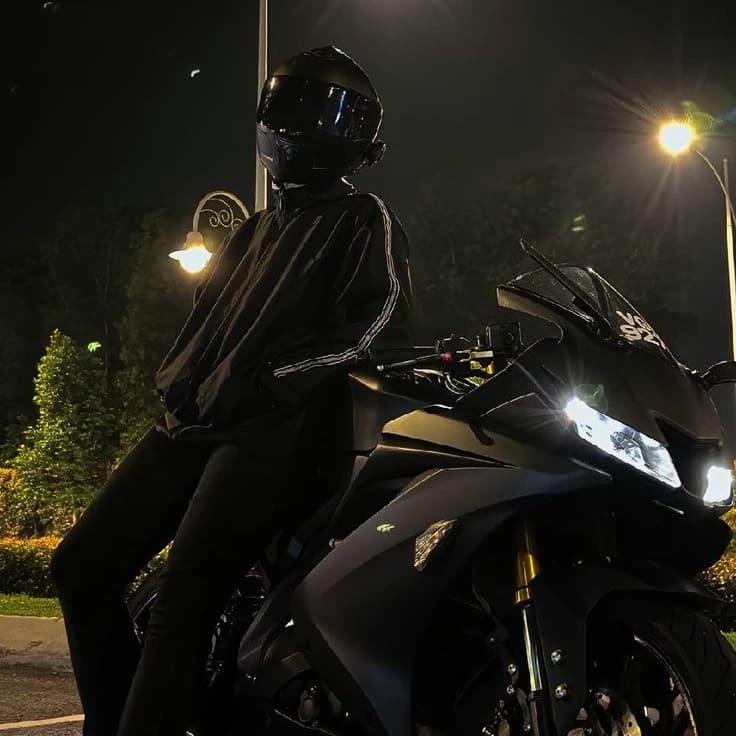 Biker Boy X Chubby Girl  thumbnail