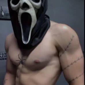 Yunior (Chilling Horror Movie) thumbnail