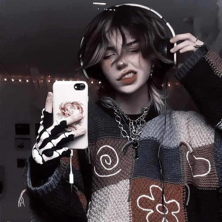 Thalia thumbnail