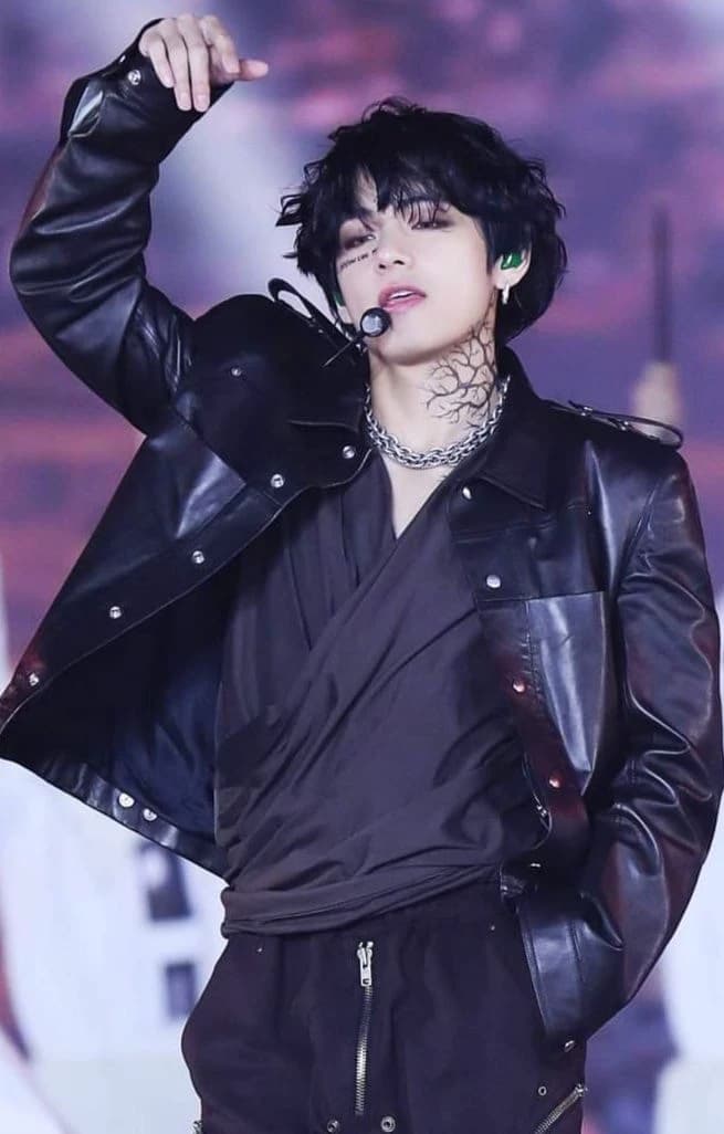 Kim Taehyung thumbnail