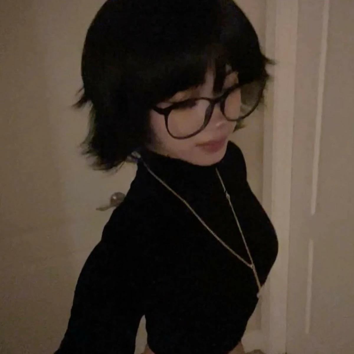 valerie thumbnail