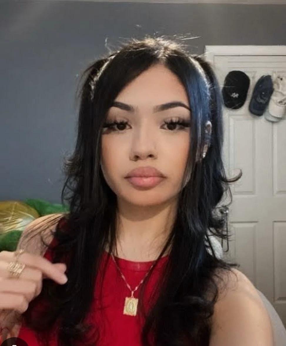 Ashley  thumbnail