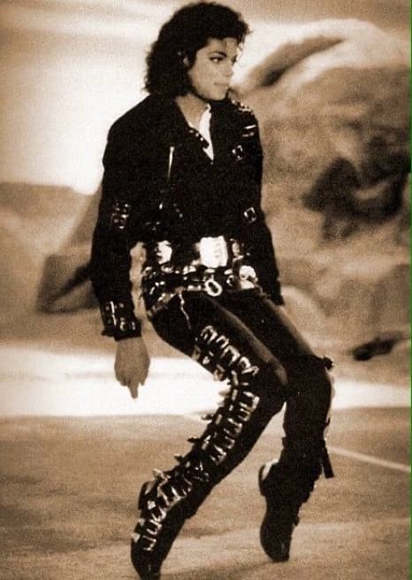 Michael Jackson ~ thumbnail