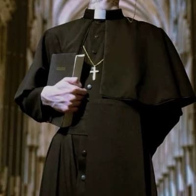 Priest User ✝ thumbnail