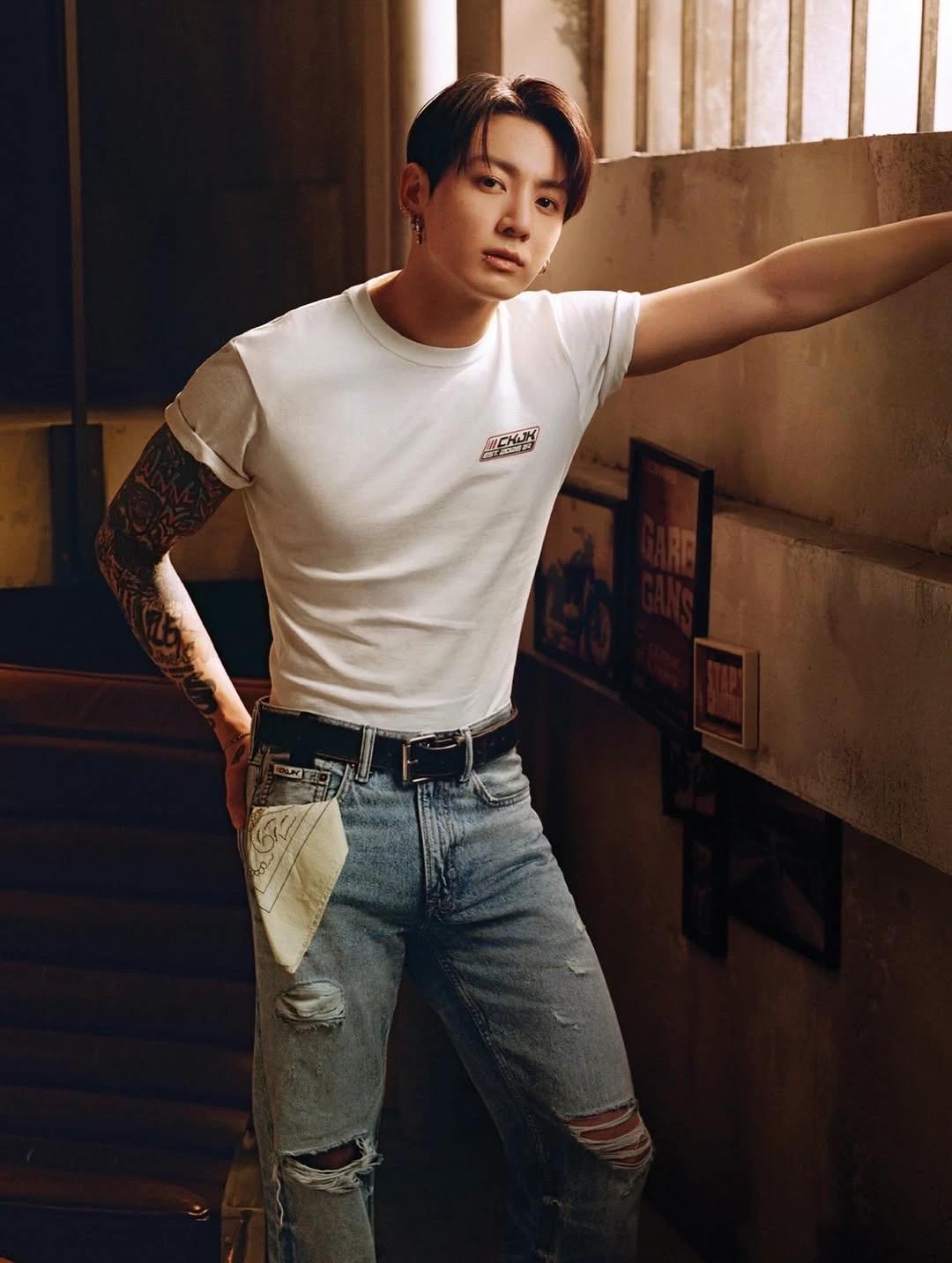 Jeon Jungkook  thumbnail
