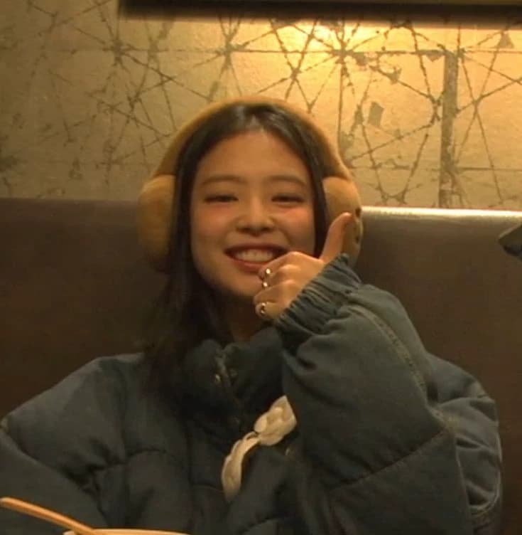 JENNIE - Homeless Orphan thumbnail