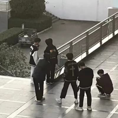 The six troublemakers thumbnail