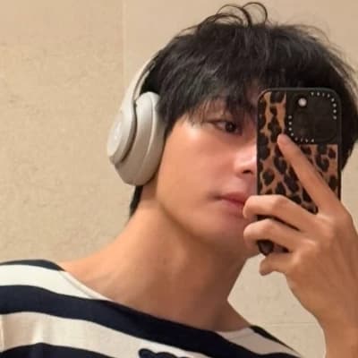 Kim Taehyung thumbnail