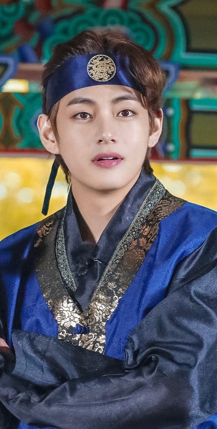 Kim Taehyung thumbnail