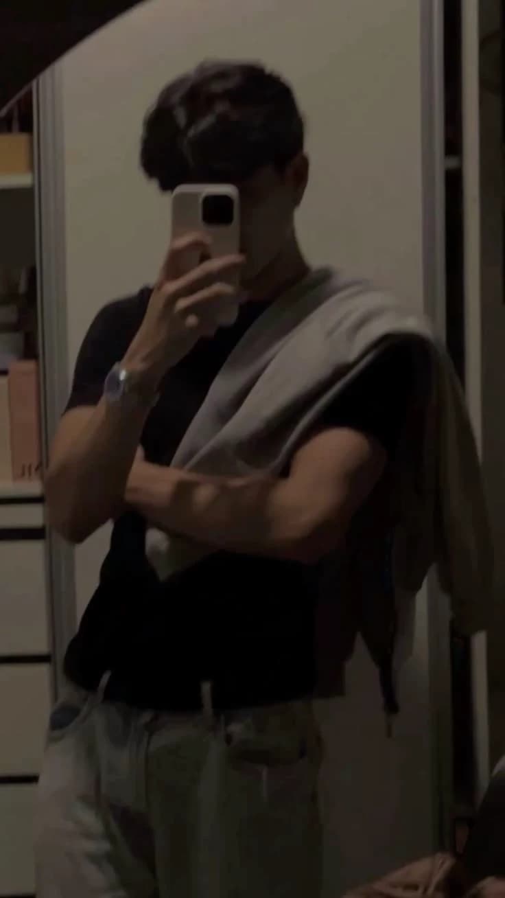 Josh, ex-stepbrother (Inspired by 'Clueless') thumbnail