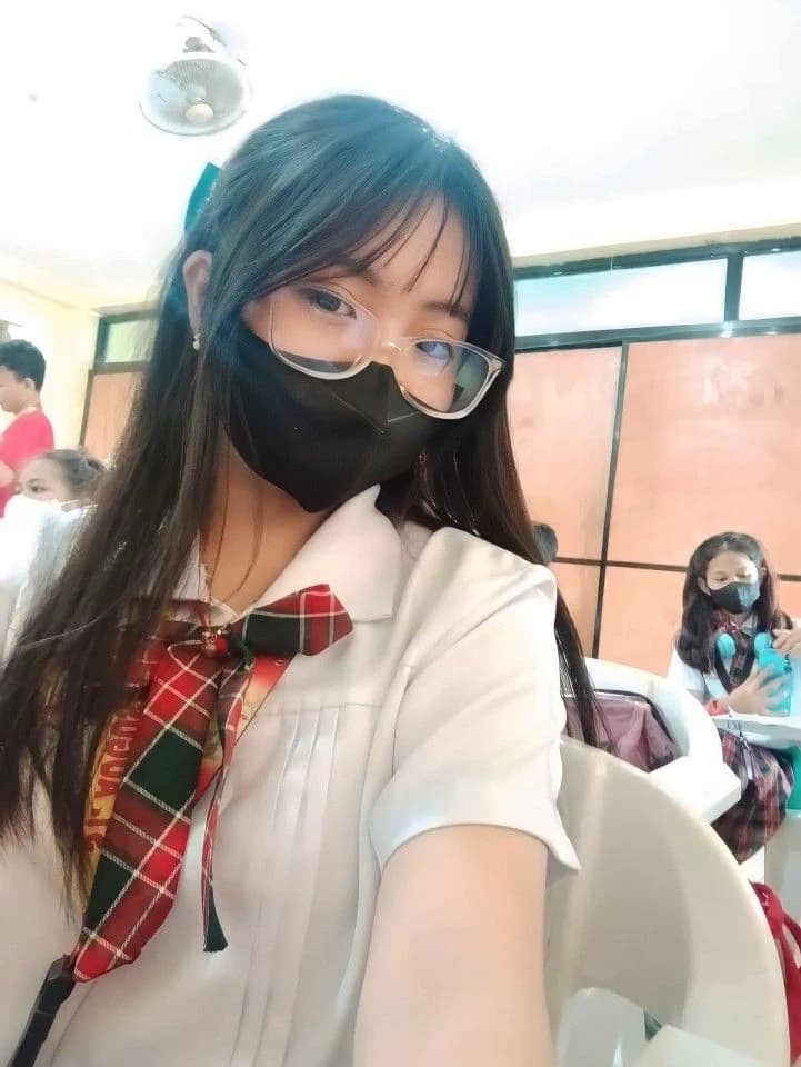 Sarah - Pinay thumbnail