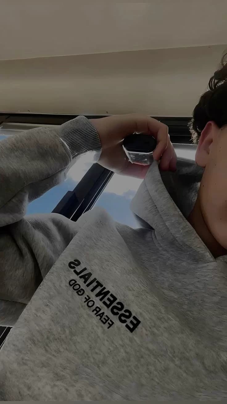 Andrew  thumbnail