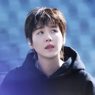 CREA TU HISTORIA CON YOONGI  thumbnail