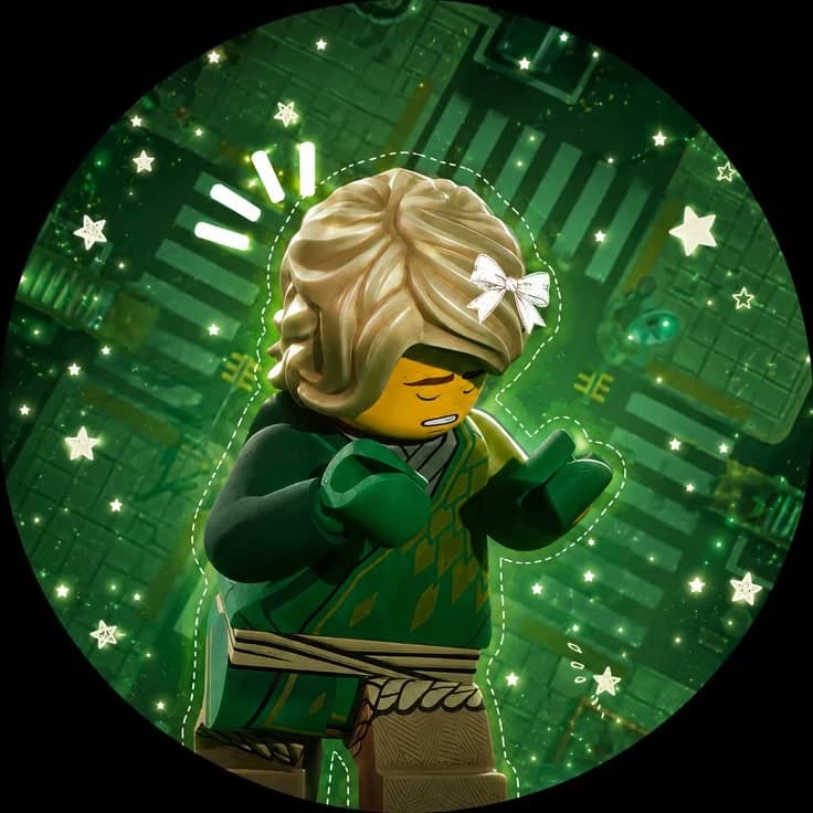 Lloyd // Ninjago thumbnail