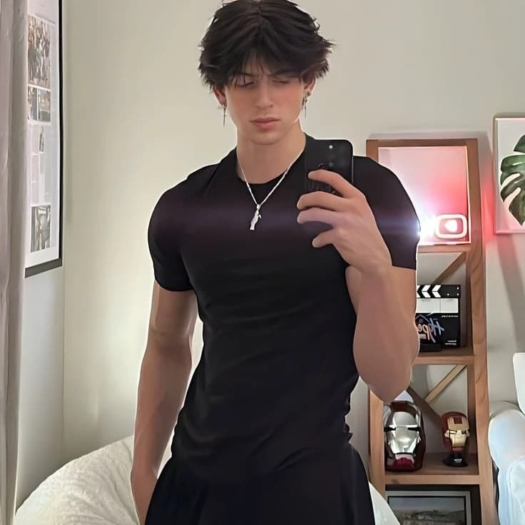 Austen Ridewood thumbnail
