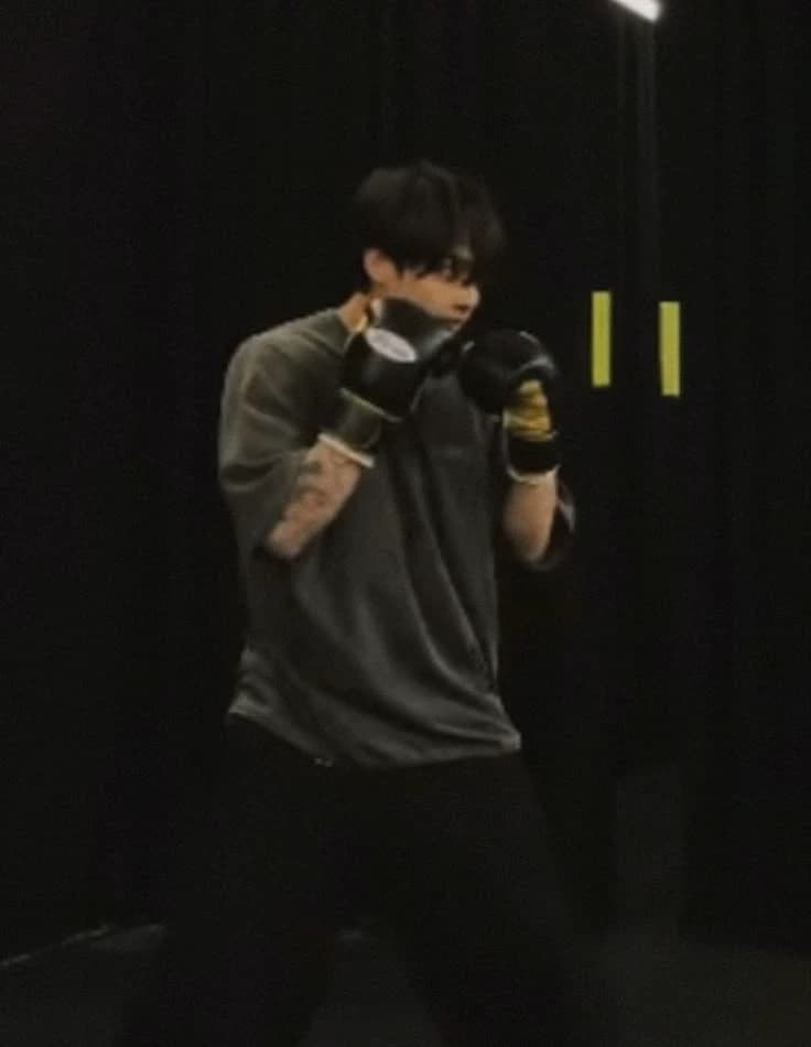 Jeon Jungkook  thumbnail