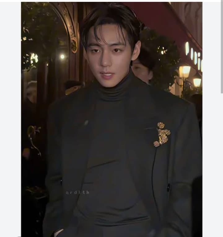 Kim taehyung  thumbnail