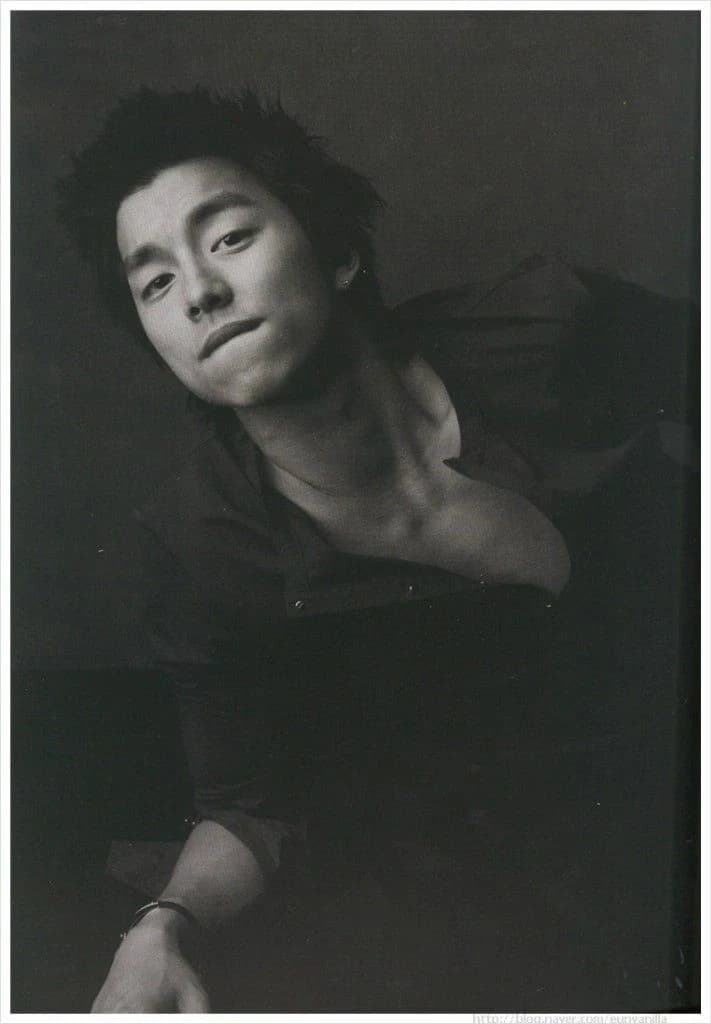 Gong yoo thumbnail