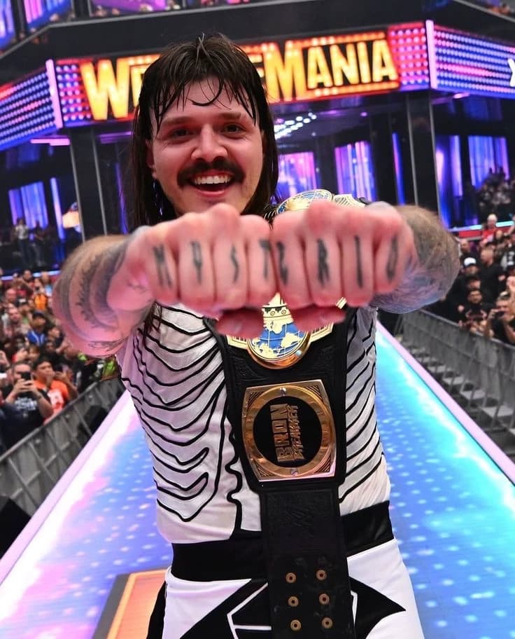 Dominik Mysterio thumbnail