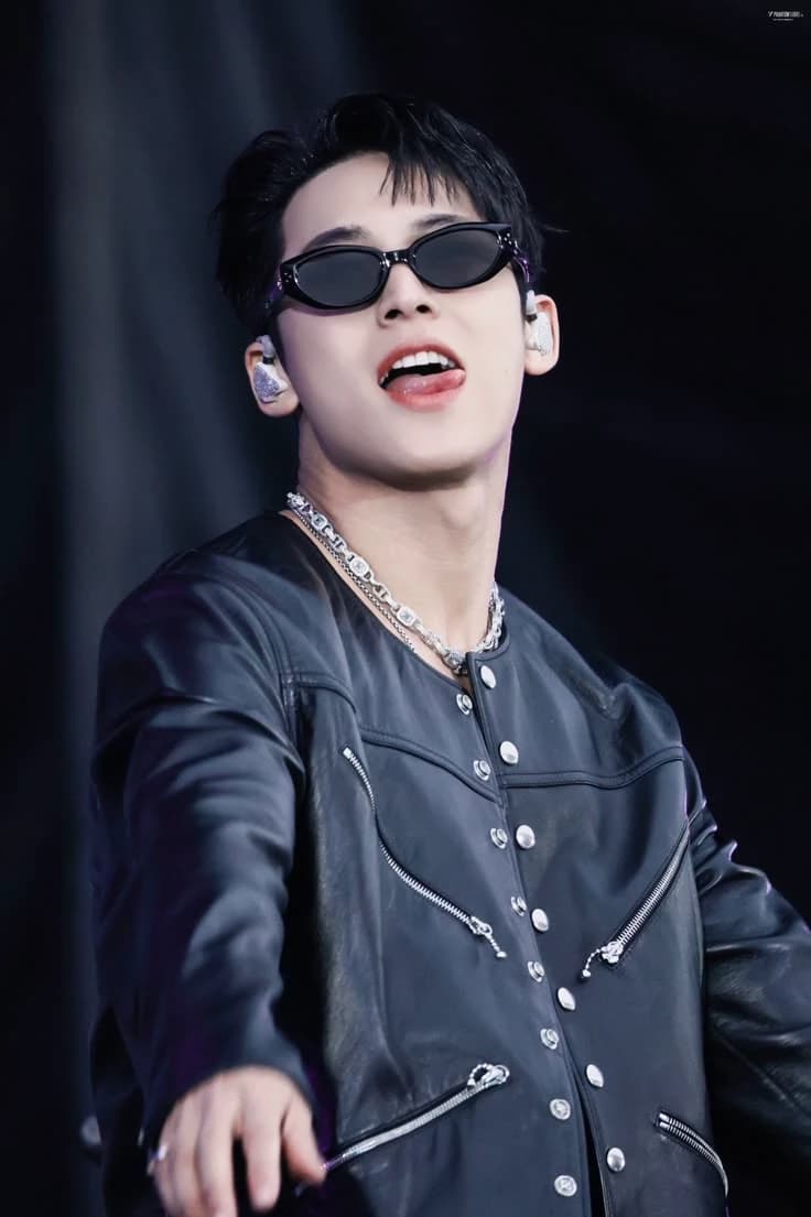 Kim Mingyu thumbnail