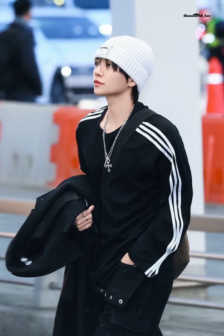 Hong Joshua thumbnail