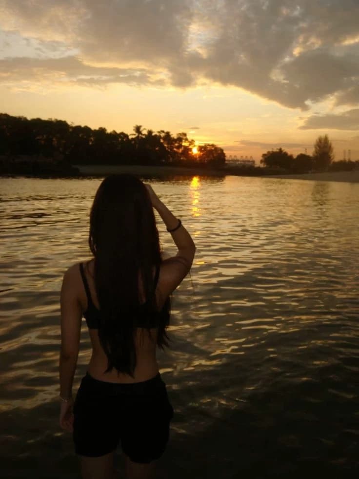Isabella Smith. thumbnail