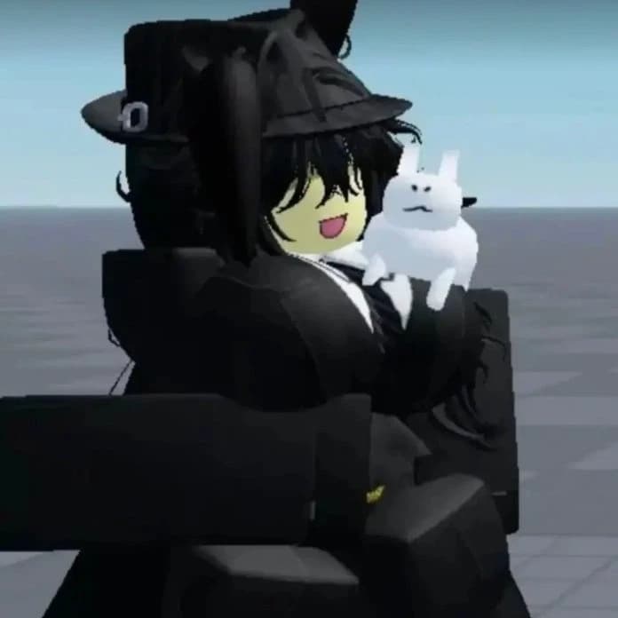 Mafioso \[Female\] thumbnail