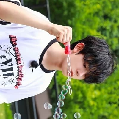 Lee Heeseung (EVAN) thumbnail