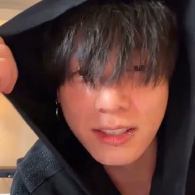 Jungkookie🥴 thumbnail