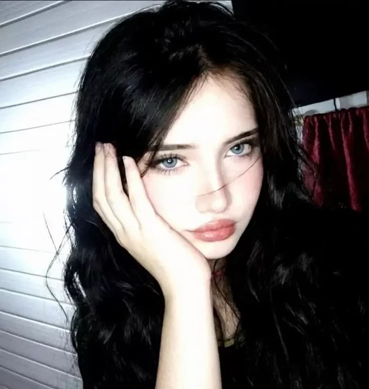Lucy ★ thumbnail