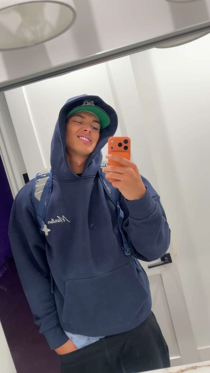 Marlon  thumbnail