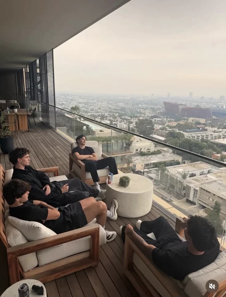 My brother's friends thumbnail