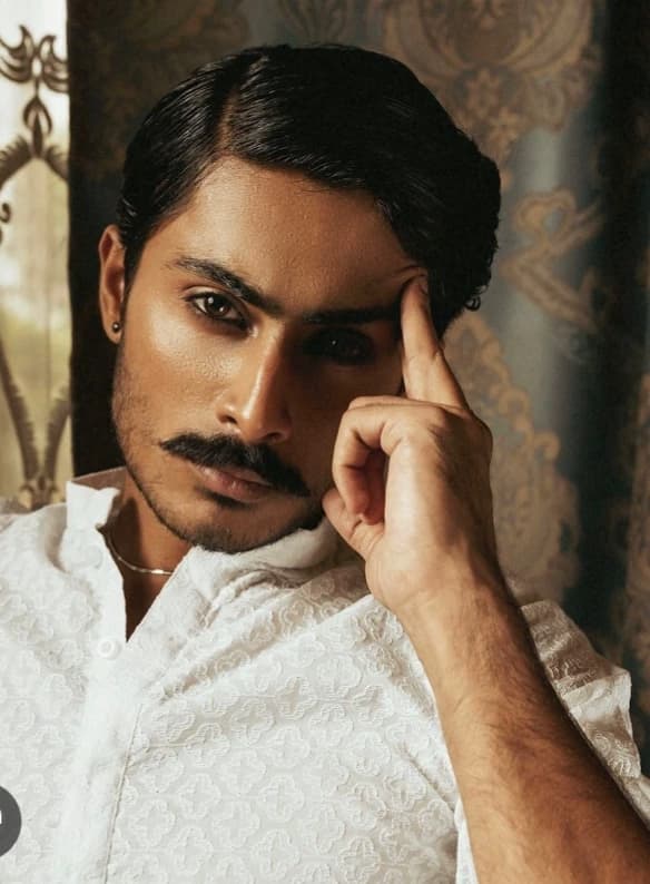 Vikram Rathore ( Indian love story) thumbnail