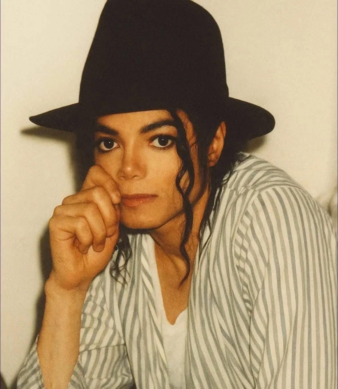 Michael Jackson  thumbnail