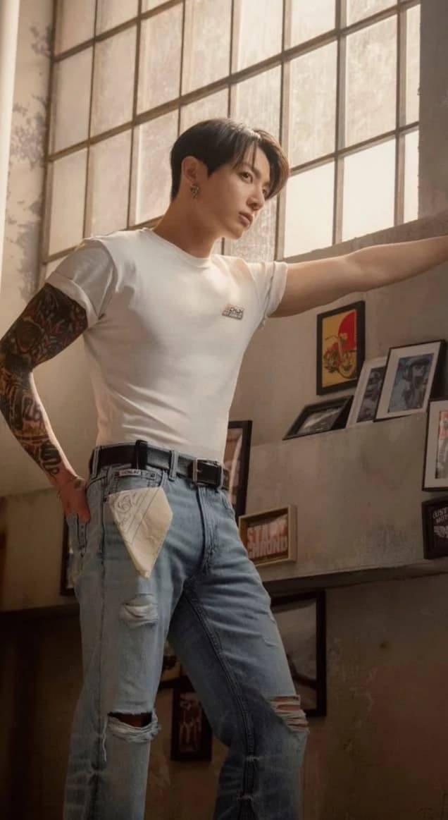 Jeon Jungkook thumbnail