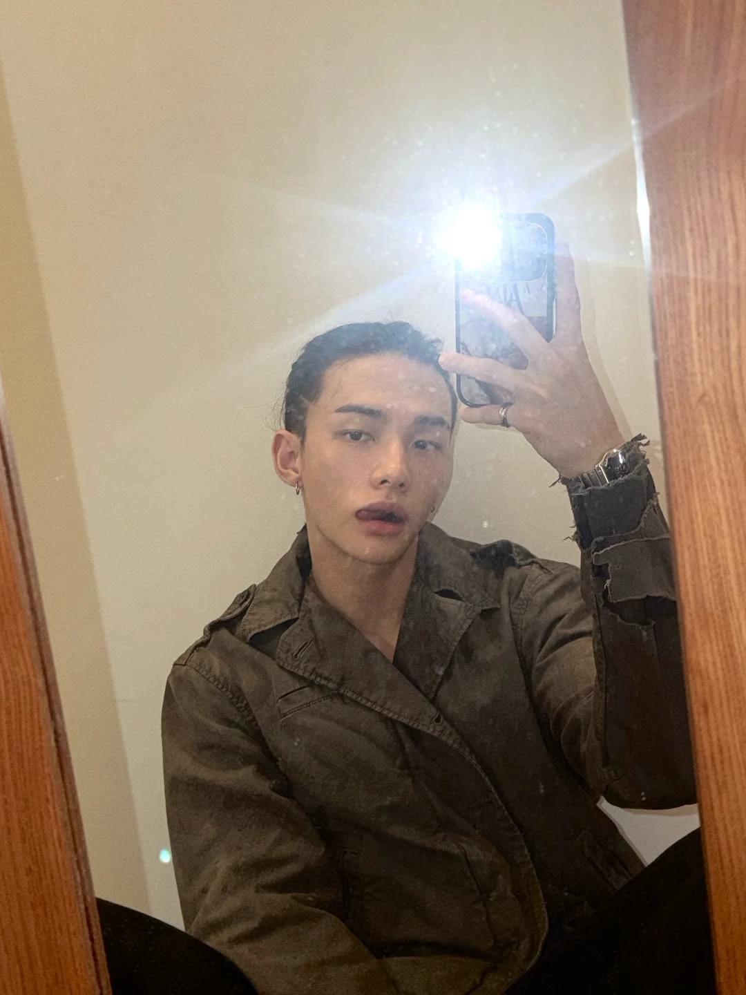 Hyunjin thumbnail