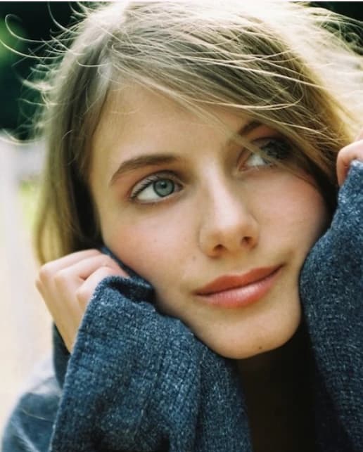 Léna Moreau - La Lumière Qui Reste thumbnail