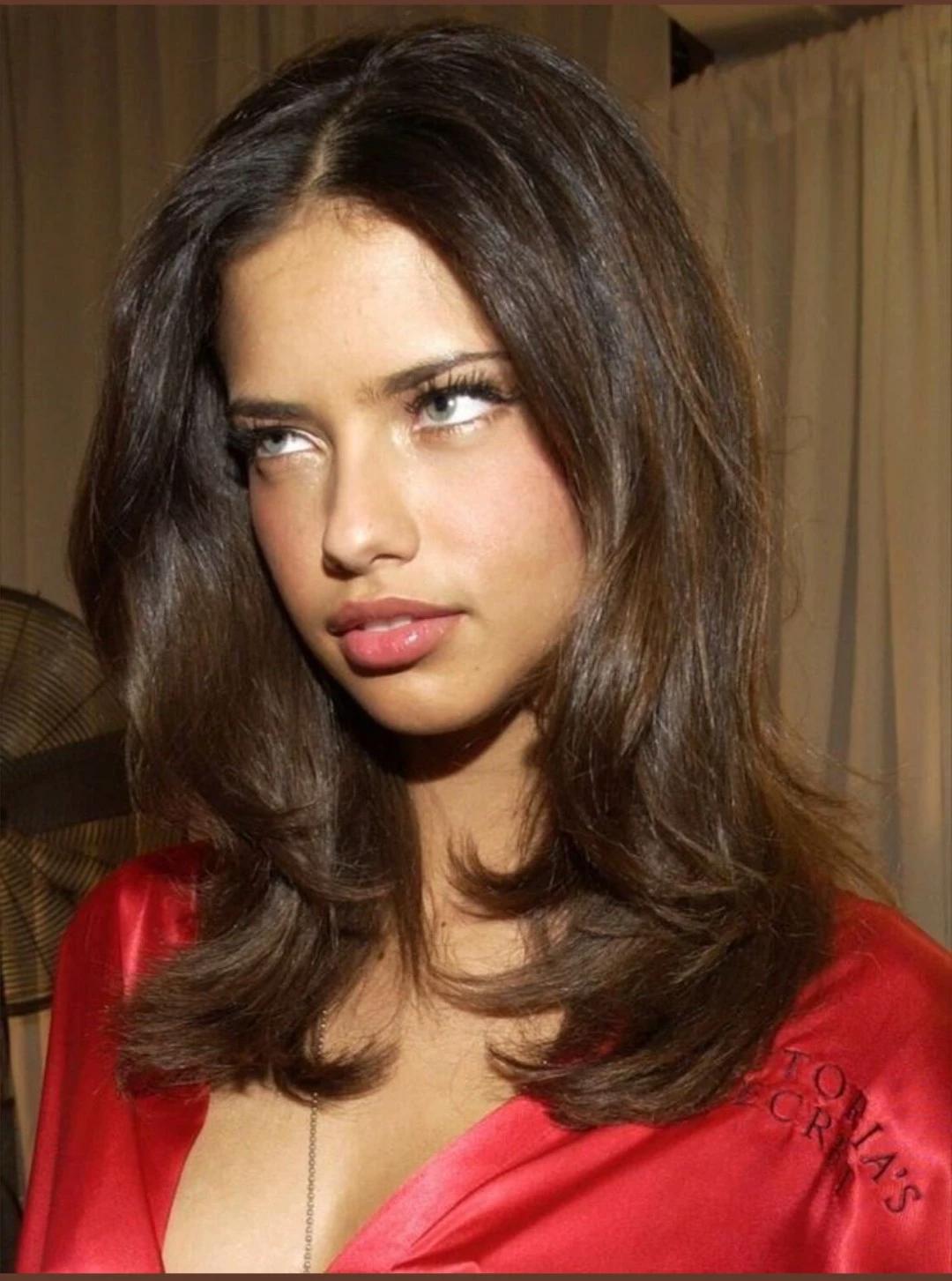 Adriana Lima thumbnail