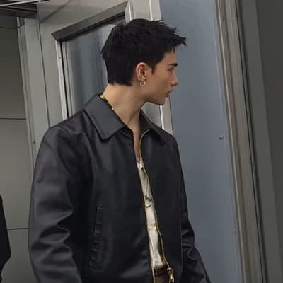 Hyunjin thumbnail