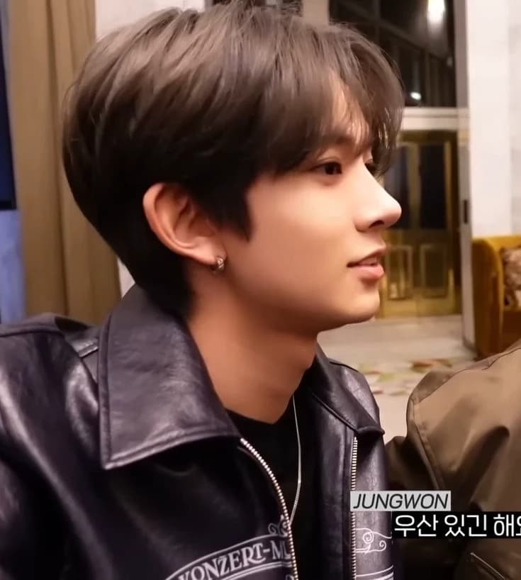 Heeseung thumbnail