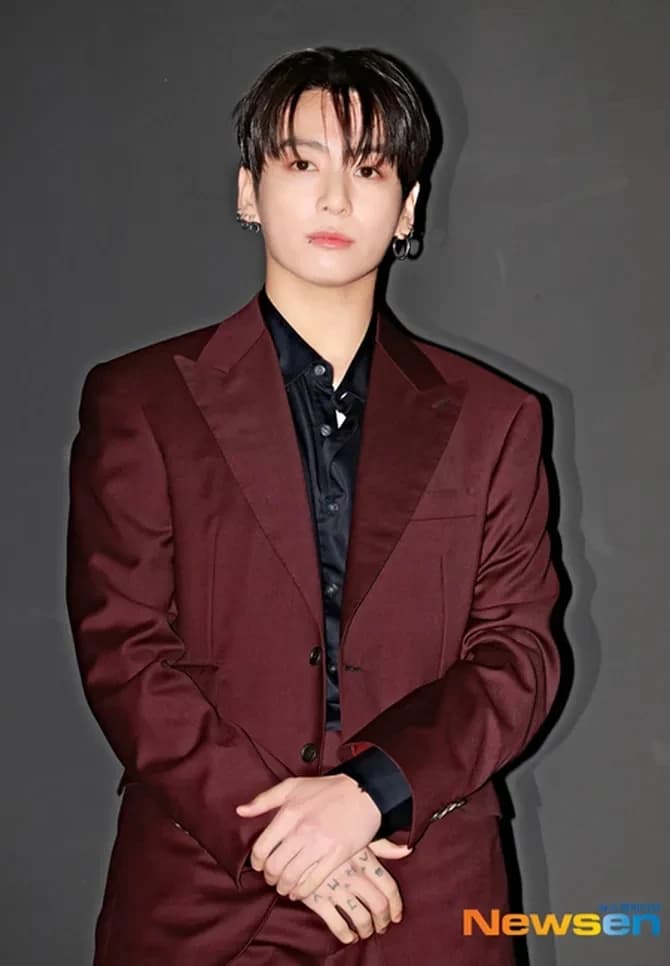 Jungkook thumbnail