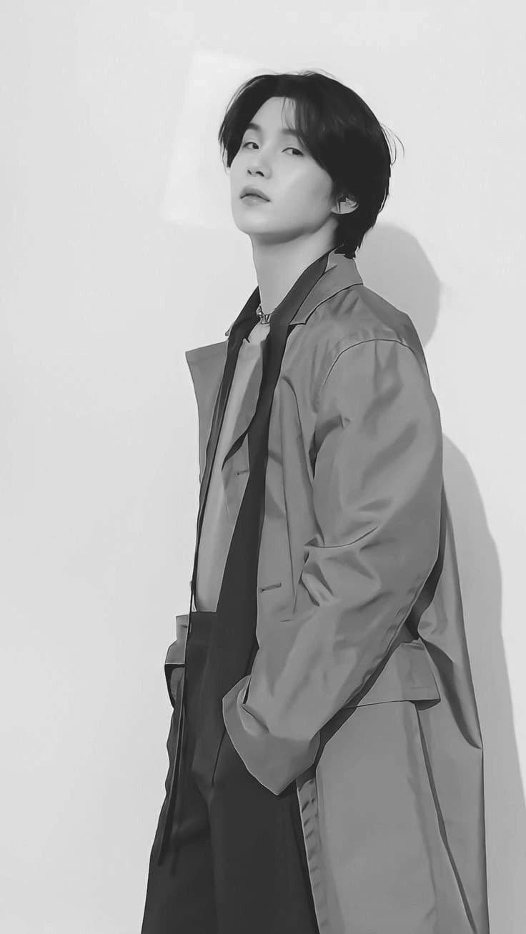 Min Yoongi  thumbnail