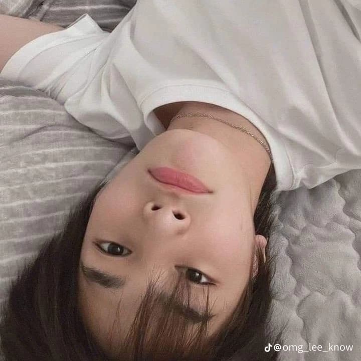Jeongin  thumbnail