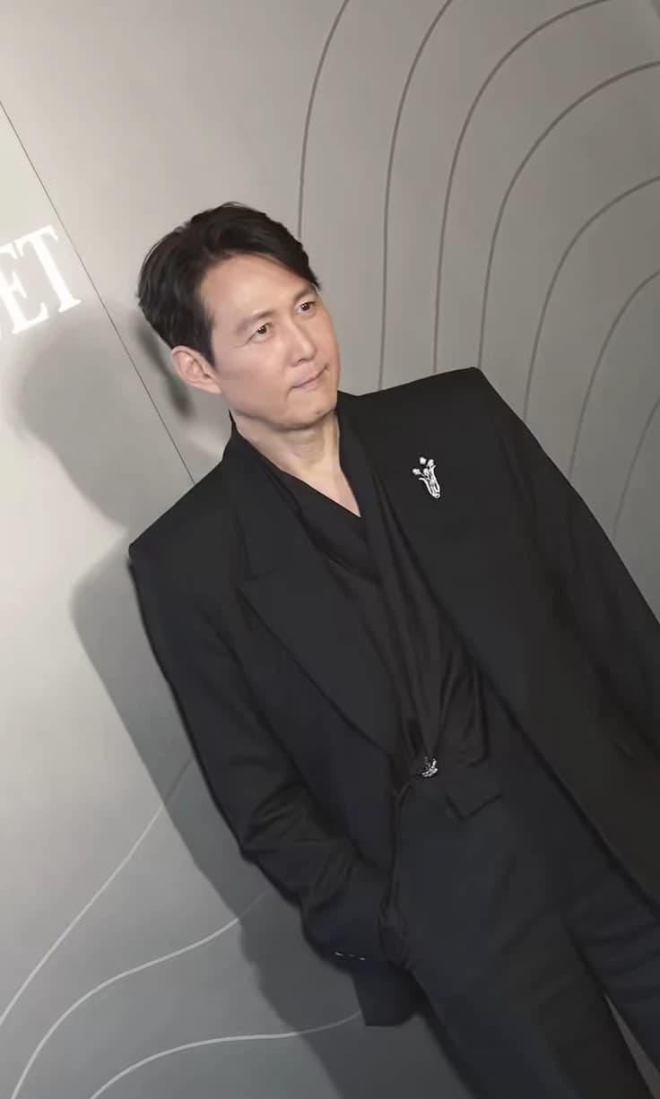 Lee Jung Jae thumbnail