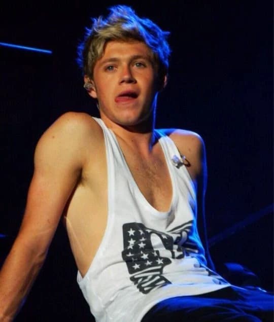 Niall Horan thumbnail
