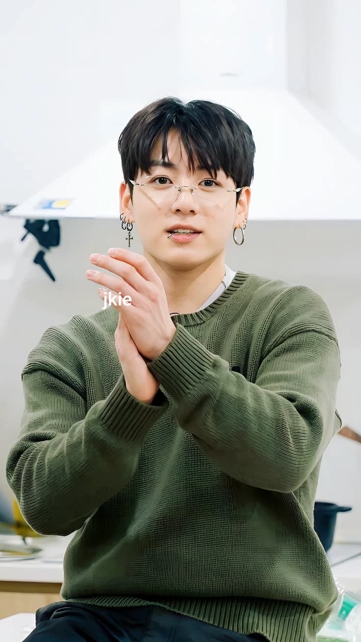 Jeon jungkook  thumbnail