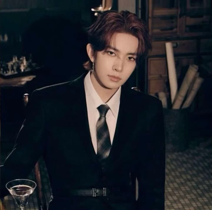 Lee Heeseung thumbnail